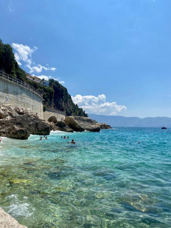 Arlind'S Apartaments Vlorë Εξωτερικό φωτογραφία
