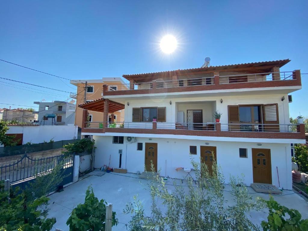 Arlind'S Apartaments Vlorë Εξωτερικό φωτογραφία